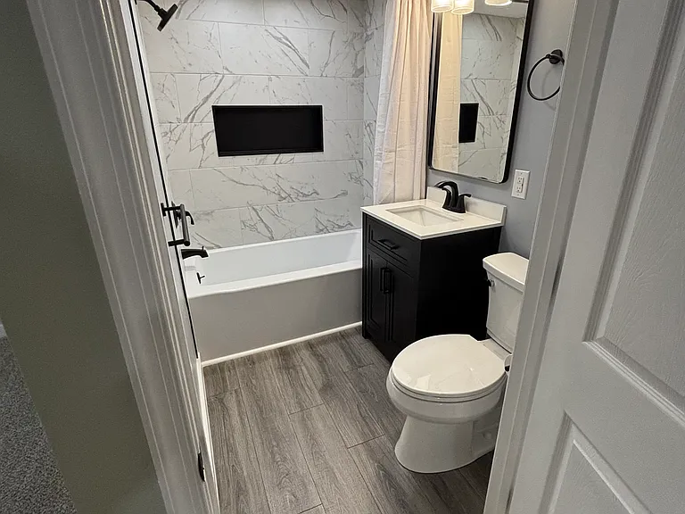213 W Coover St #B — Photo 21