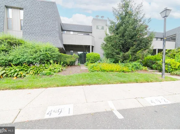 25 S Church Rd Unit 133, Maple Shade, NJ 08052