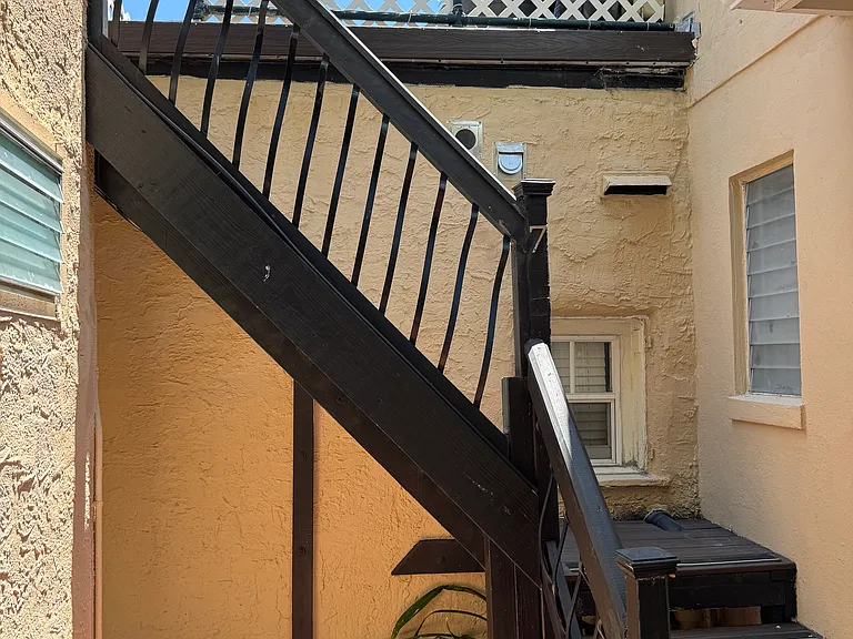 222 Australian Ave #7 — Photo 22