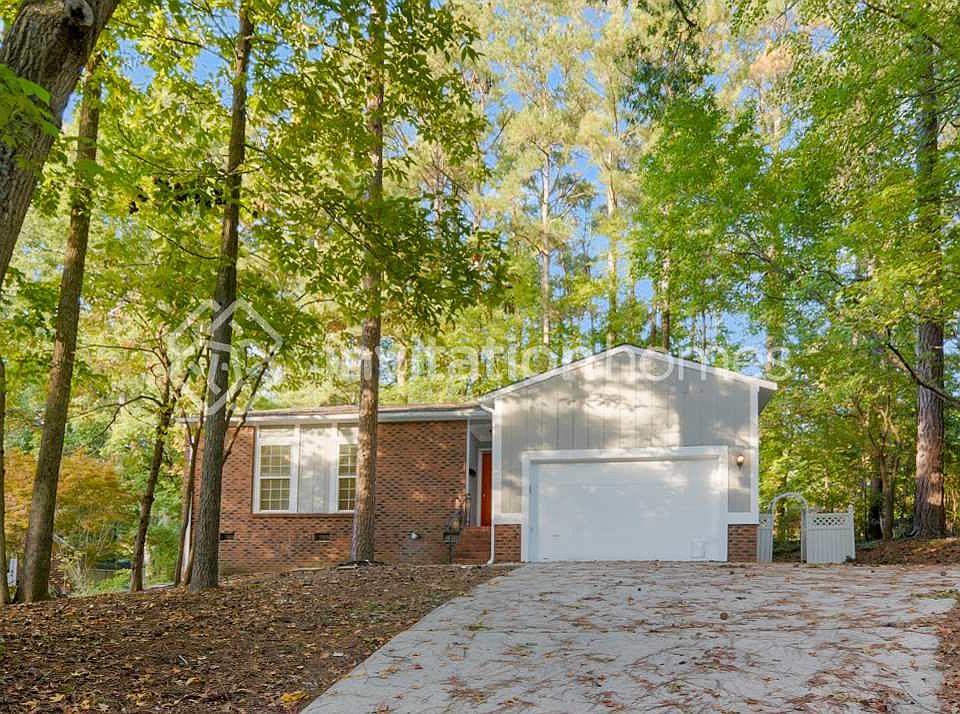 1st image of 1243 Gatehouse Dr