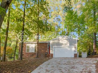 1243 Gatehouse Dr, Cary, NC 27511