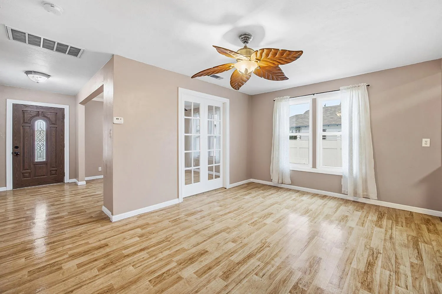 2221 Floral Ave photo 1