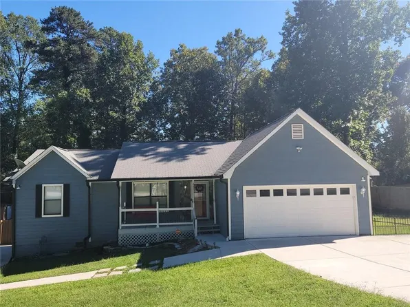 5104 Carole Pl SW, Stone Mountain, GA 30087