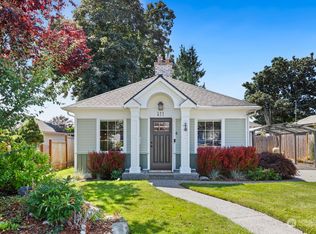 411 S 11th St, Mount Vernon, WA