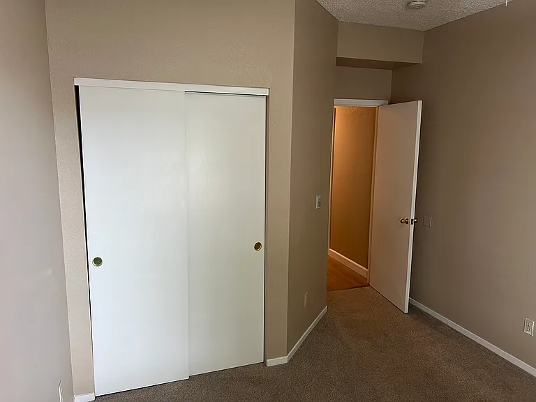 5536 Santa Rosa Ct — Photo 13
