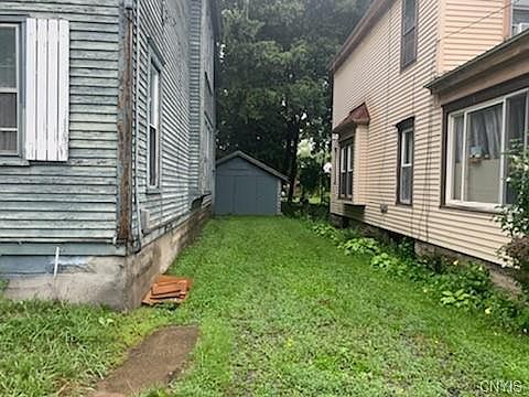 3rd image of 172 W Ostrander Ave