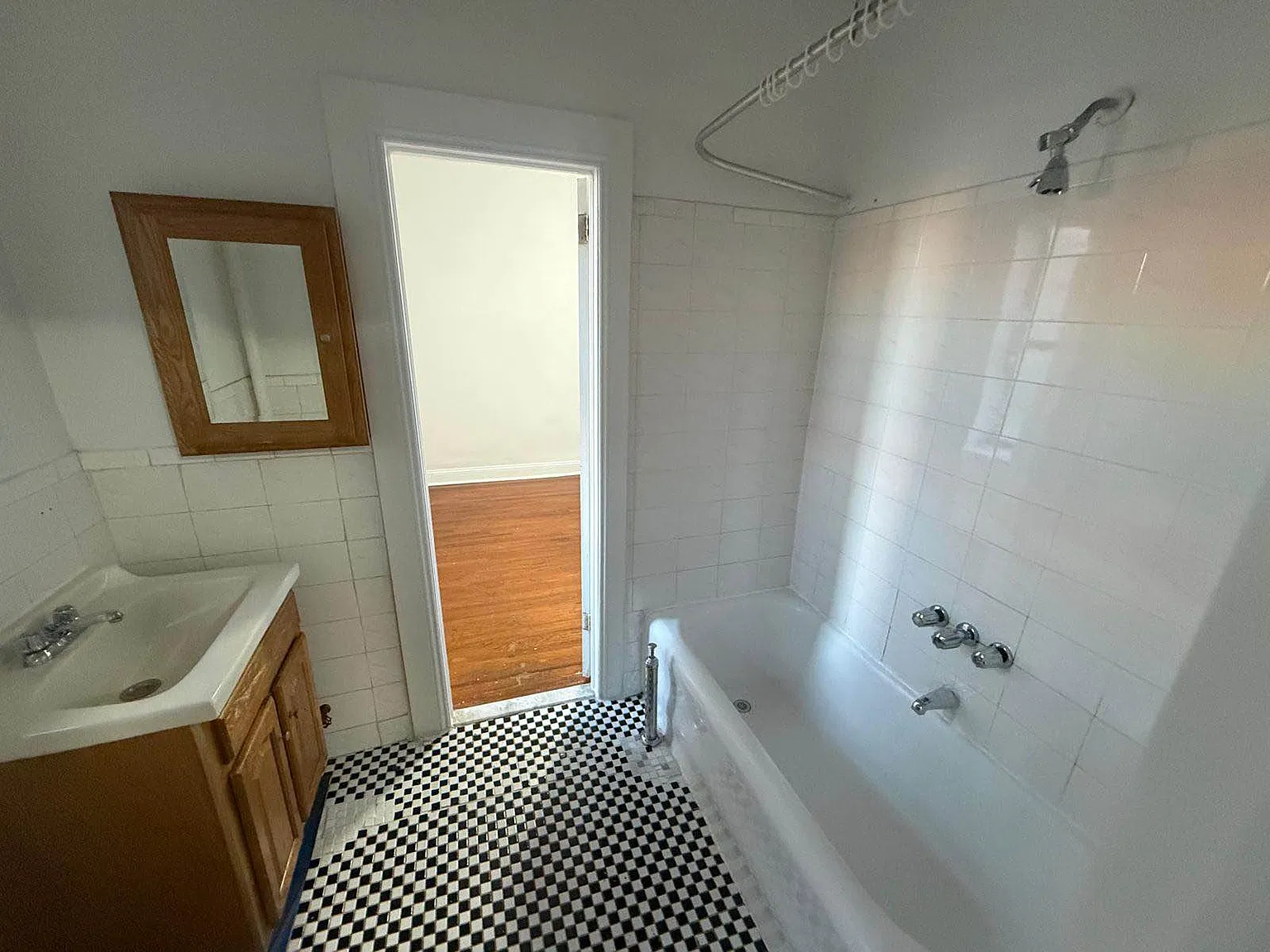 1854 Ocean Avenue — Photo 4