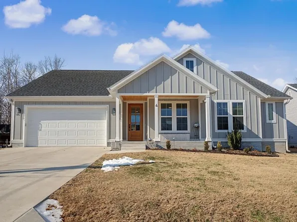 4 Hobkirk Dr, Bella Vista, AR 72715