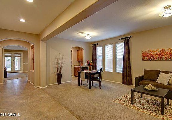2nd image of 2468 E Parkview Dr