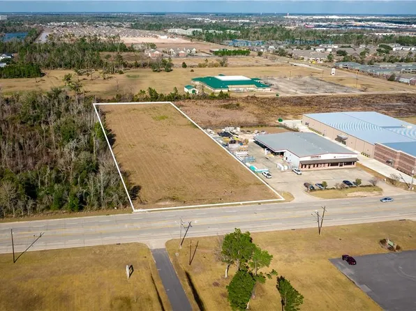 E McNeese St, Lake Charles, LA 70607