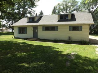 408 Central Ave S, Geneva, MN 56035