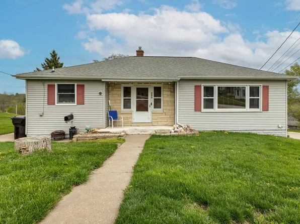 290 Clinton St, Alhambra, IL 62001