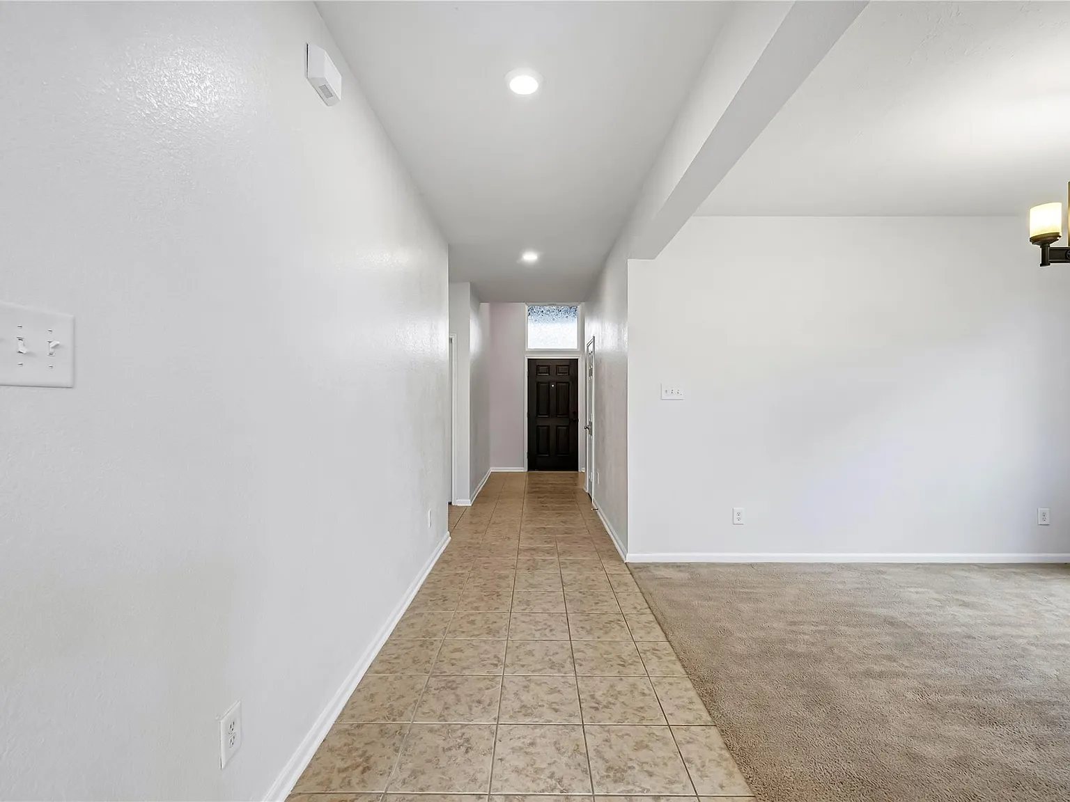 3 bed, 2.0 bath, 1836 sqft, $2,099 — Photo 4
