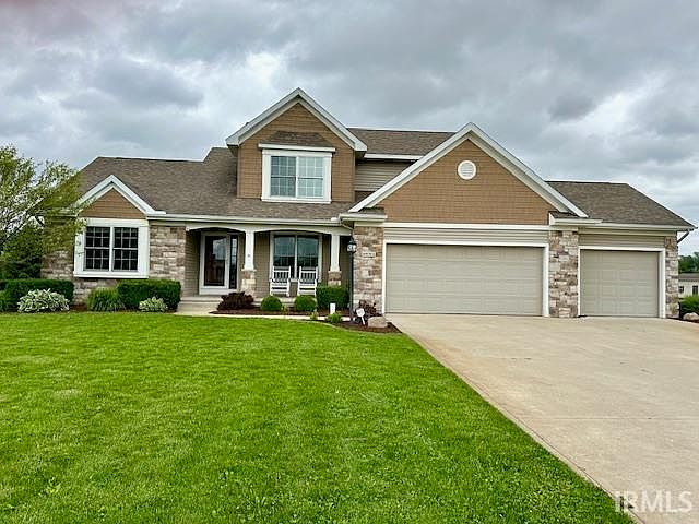 1st image of 69312 Woodridge Ct