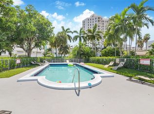 9800 E Bay Harbor Dr #9, Miami Beach, FL 33154