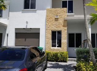 17663 SW 150th Ct, Miami, FL 33187