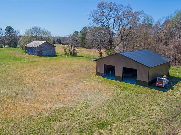 5th image of 2536 Tyro Rd