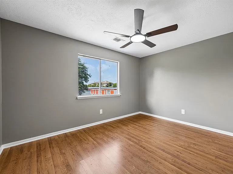 23527 Cansfield Way — Photo 23