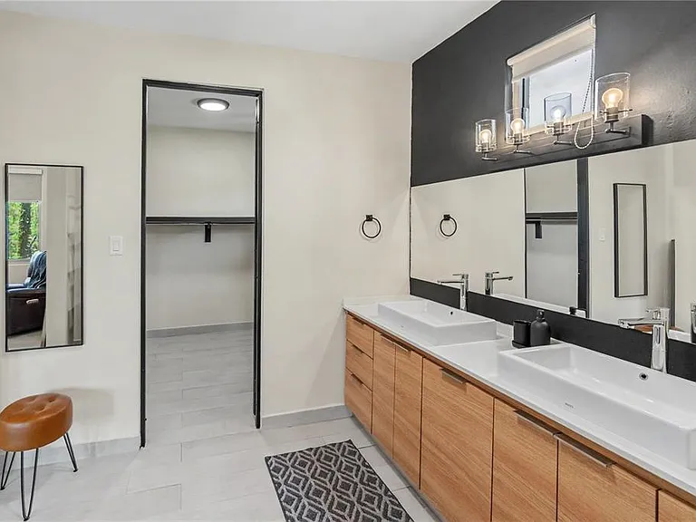86 Lakeside Villas A B2 — Photo 22