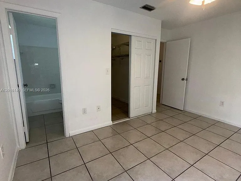 1004 San Remo Cir — Photo 13