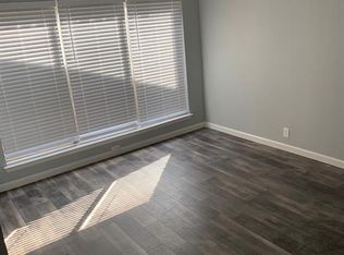 5618 Oak View Dr, Fort Worth, TX 76112