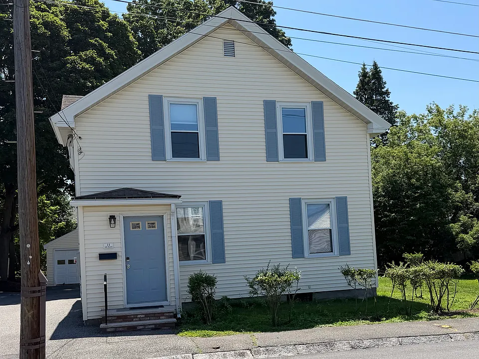 14 Ash St