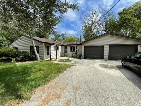 3908 Valley ROAD, Racine, WI 53405