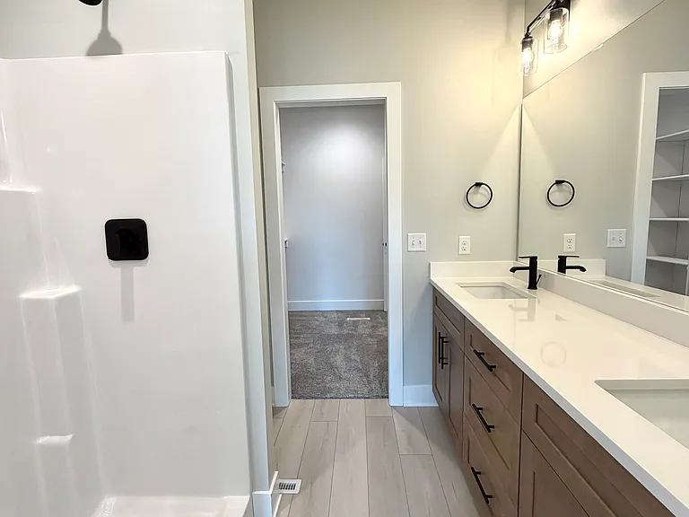 10527 Wayborough Ln — Photo 17