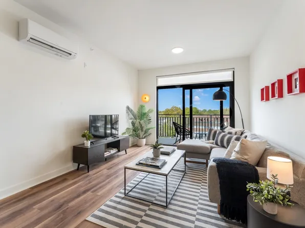 857 Communipaw Avenue image 3 of 25