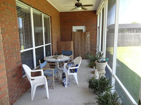 4th image of 908 S Forest Creek Dr