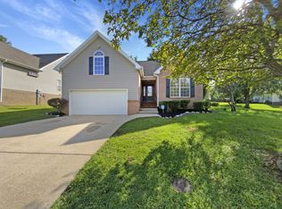 303 Red Bud Ct, Springfield, TN 37172