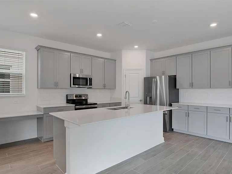 11848 Language Way — Photo 6