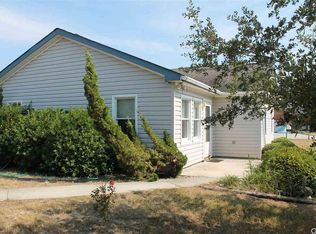 3910 Parker St, Kitty Hawk, NC 27949