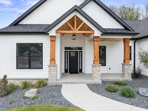 5th image of 4228 Cassidy Ridge Dr NE