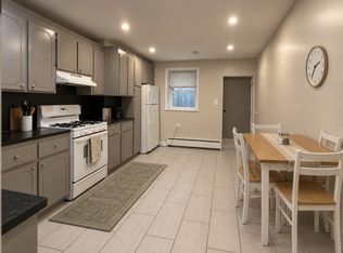 17 Fleet St APT 1, Boston, MA 02113