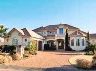113 Applehead Island Dr, Horseshoe Bay, TX 78657