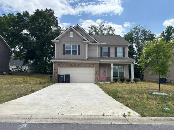 412 McGinnis Cir, Calhoun, GA 30701