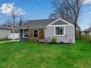 61 4th Ave, Lancaster, NY 14086