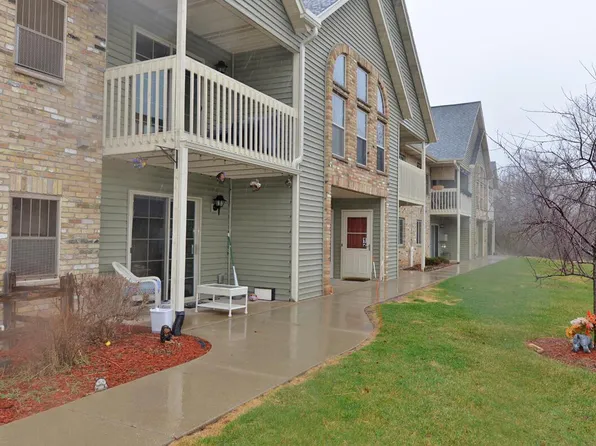3650 East Barbara COURT #12, Oak Creek, WI 53154