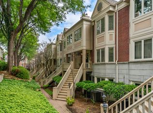 5 Kings Ct UNIT 5, Fort Lee, NJ 07024