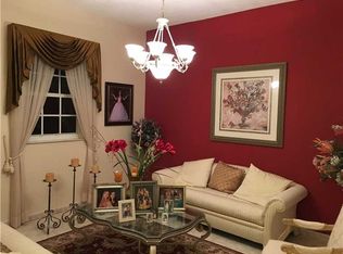 11570 SW 28th St, Miami, FL 33165