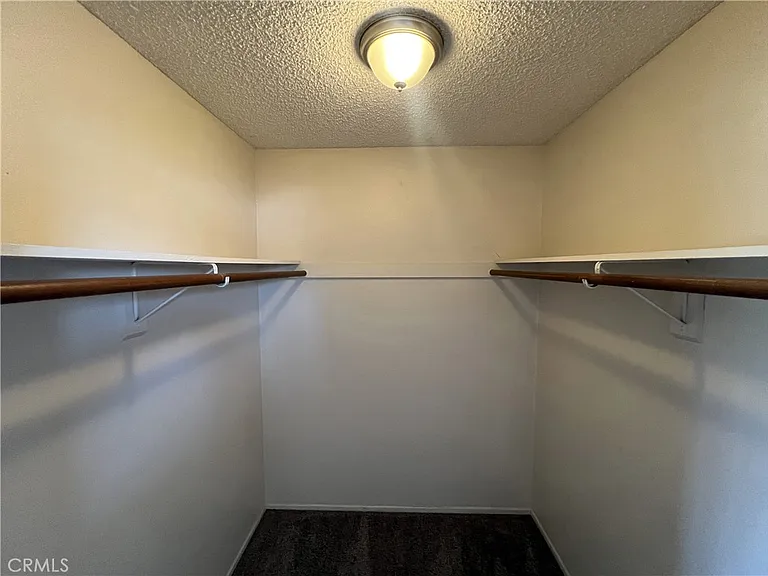 1077 E 71st Way — Photo 10