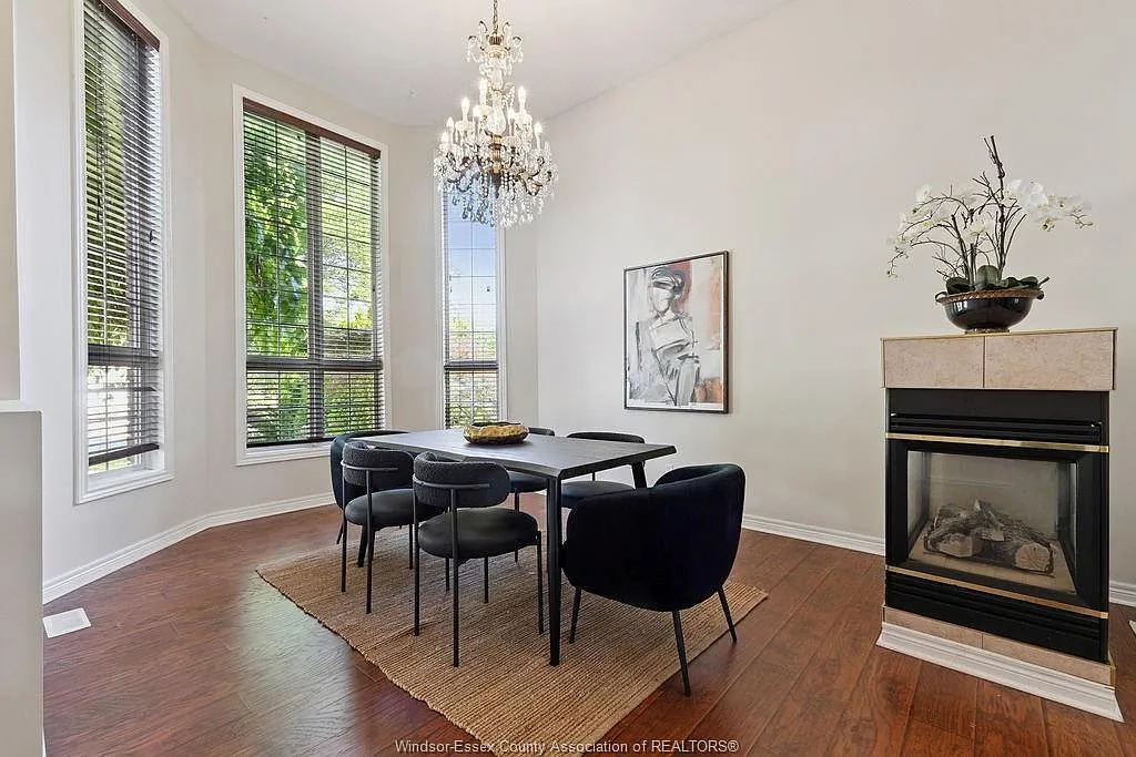 4 bed, $3,000 — Photo 3