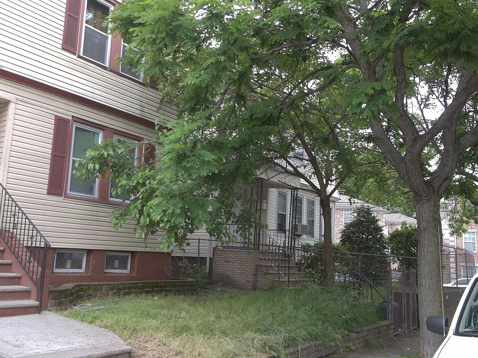 2nd image of 204 Scheerer Ave