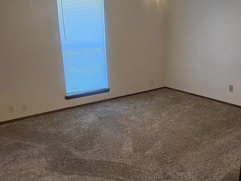 1309 Summerton Pl — Photo 17