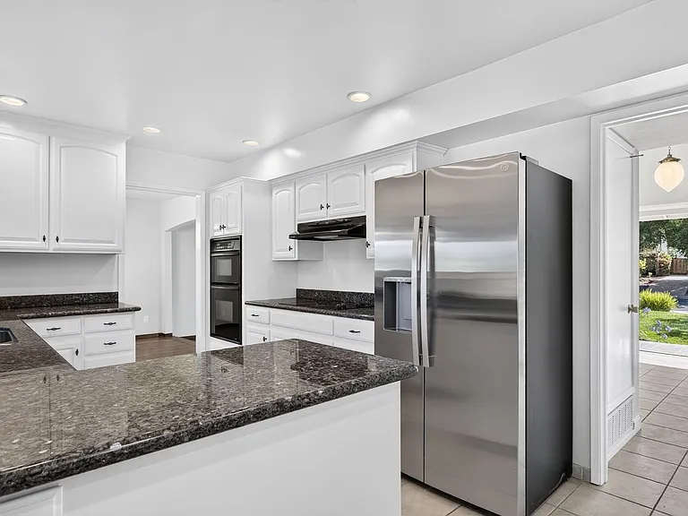 611 Rock Oak Rd — Photo 14
