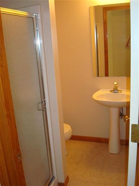 1st floor guest bath even has a shower..