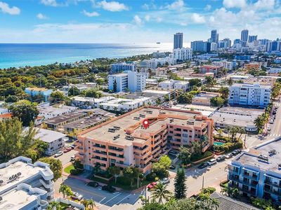 (Undisclosed Address), Miami Beach, FL, 33141
