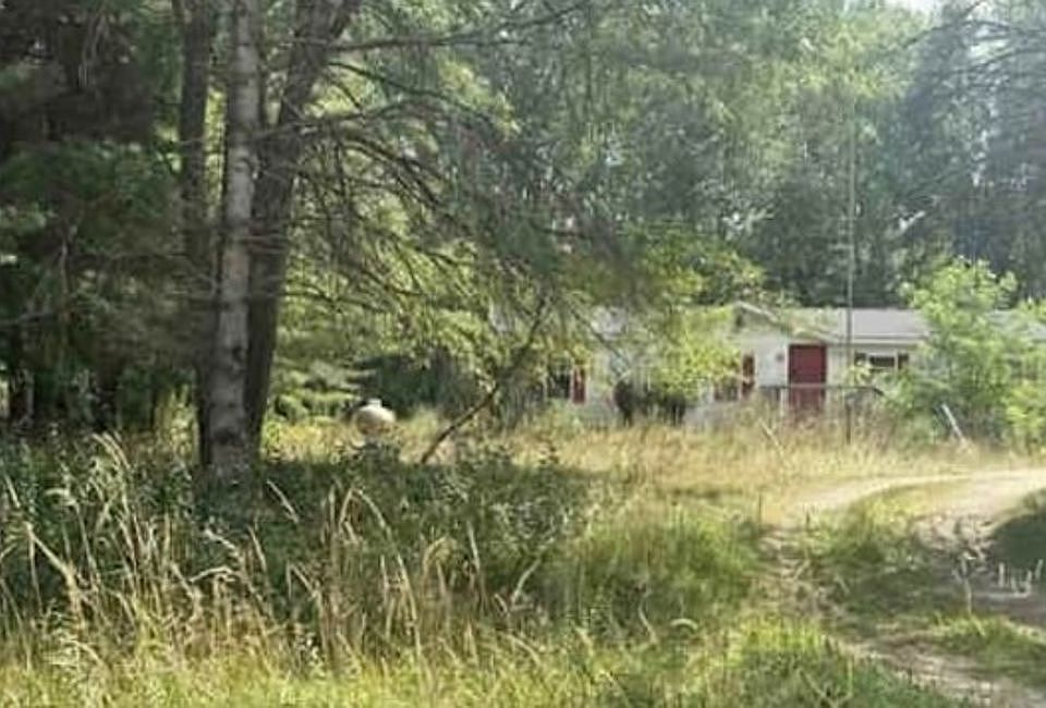 2nd image of 5459 W Bradford Rd