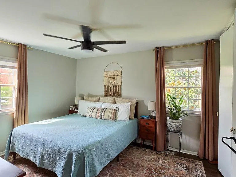 5813 Rangeley Dr — Photo 12